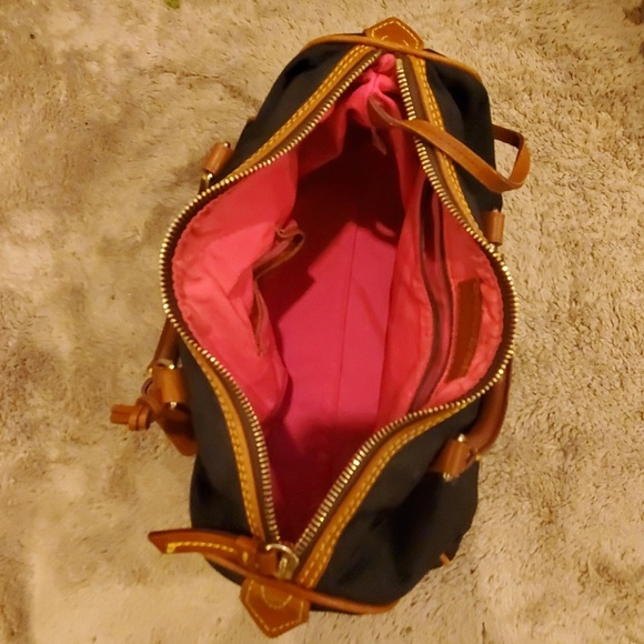 Purse - Picture 4 of 10